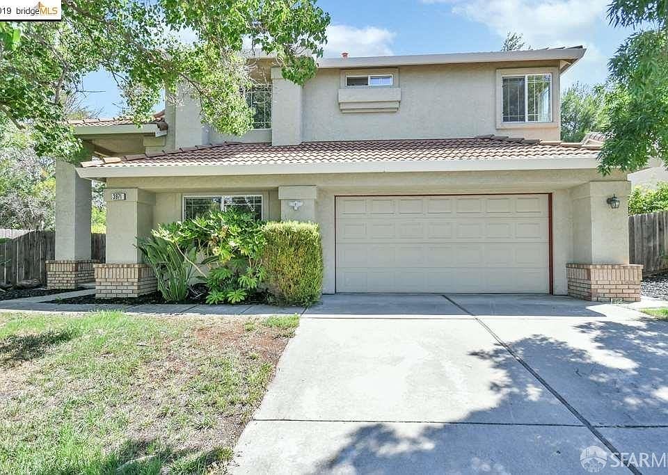 1st image of 3971 Moraine Way