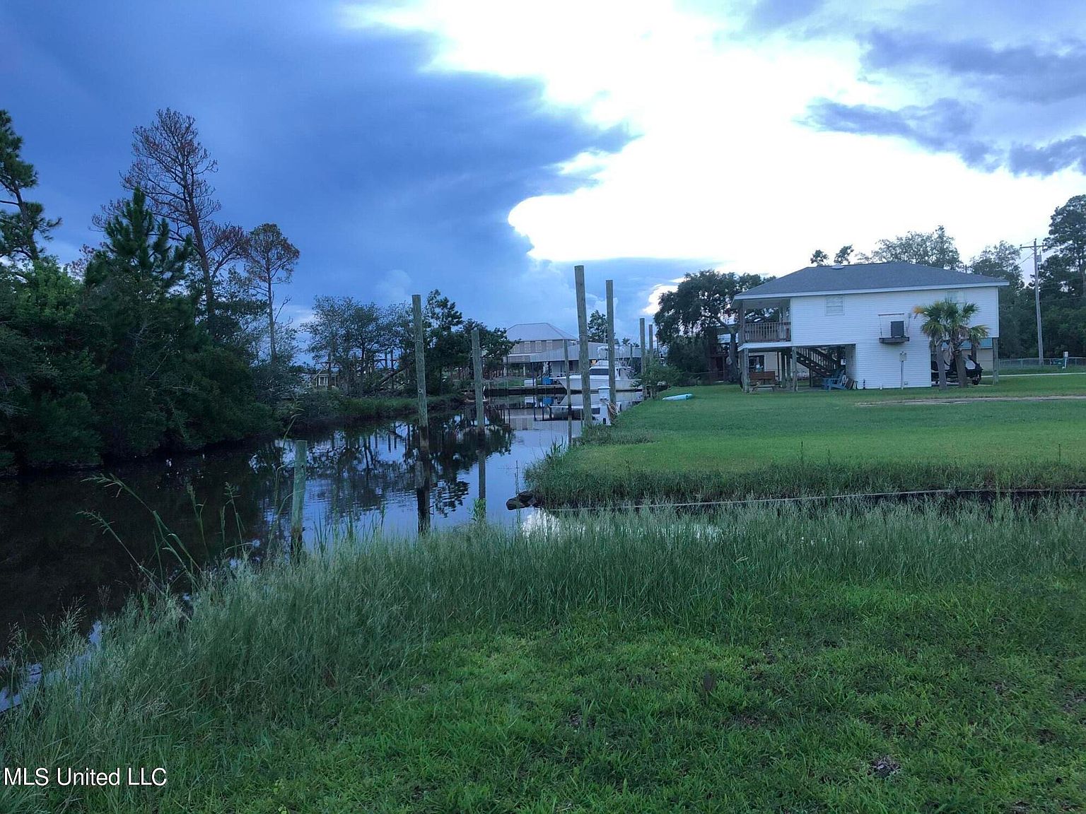 11121 Texas St, Bay Saint Louis, MS 39520 Zillow