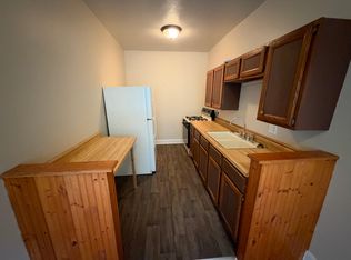 926 Main St APT 3, Racine, WI 53403