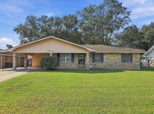 739 Granger St, Jennings, LA 70546