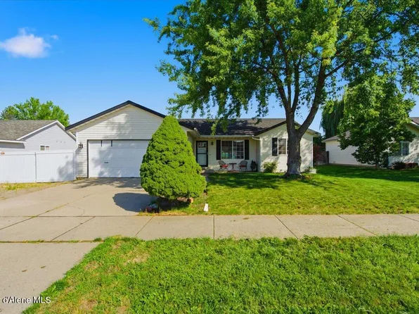 1371 W Heron Ave, Hayden Lake, ID 83835