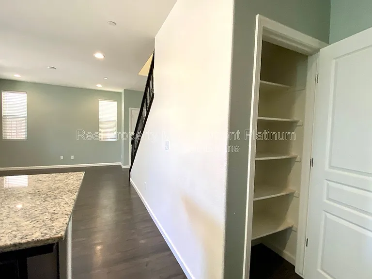 2534 Mustang Dr — Photo 26