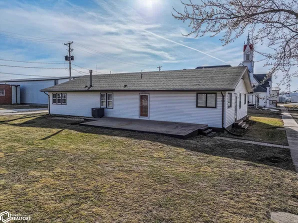 720 Jeroleman St Unit 7201/2, Dunlap, IA 51529