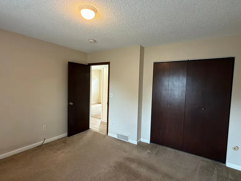1506 Wildwood Ct — Photo 9