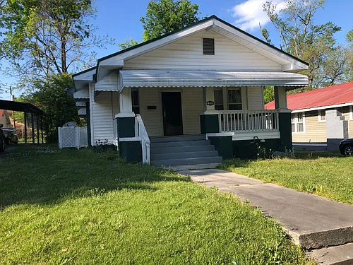 1003 Peachtree St Photo 1