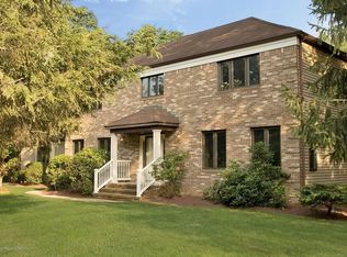 4 Apple Grove Dr, Holmdel, NJ 07733