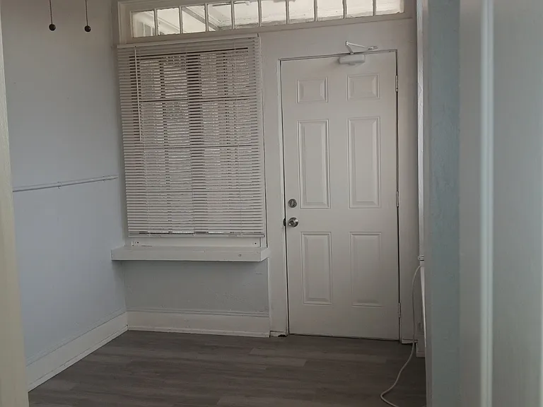 730 4th Ave N #1C — Photo 11