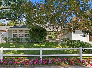 17407 Cohasset St, Van Nuys, CA 91406