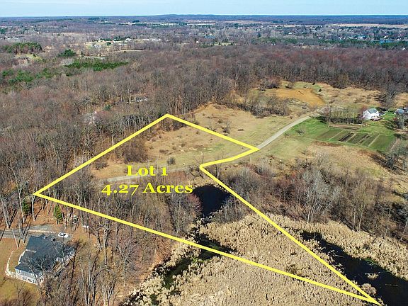 2nd image of 1933 Percy Ln