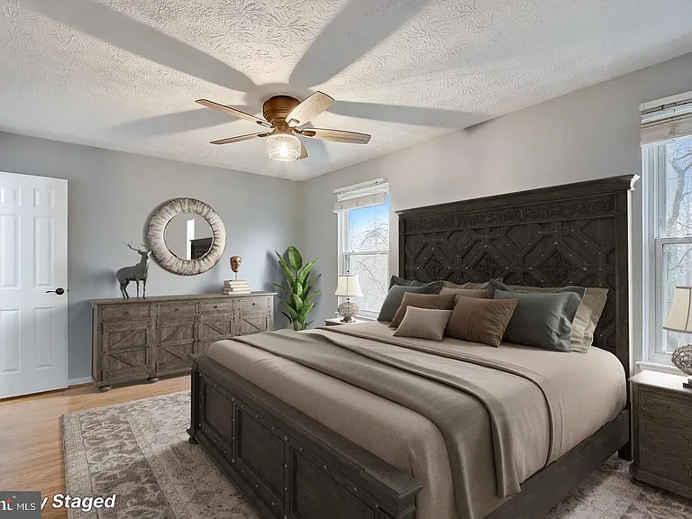 1011 Ellicott Dr — Photo 13