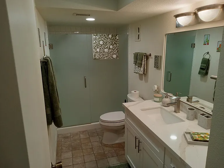 1655 E Palm Canyon Dr #615 — Photo 8