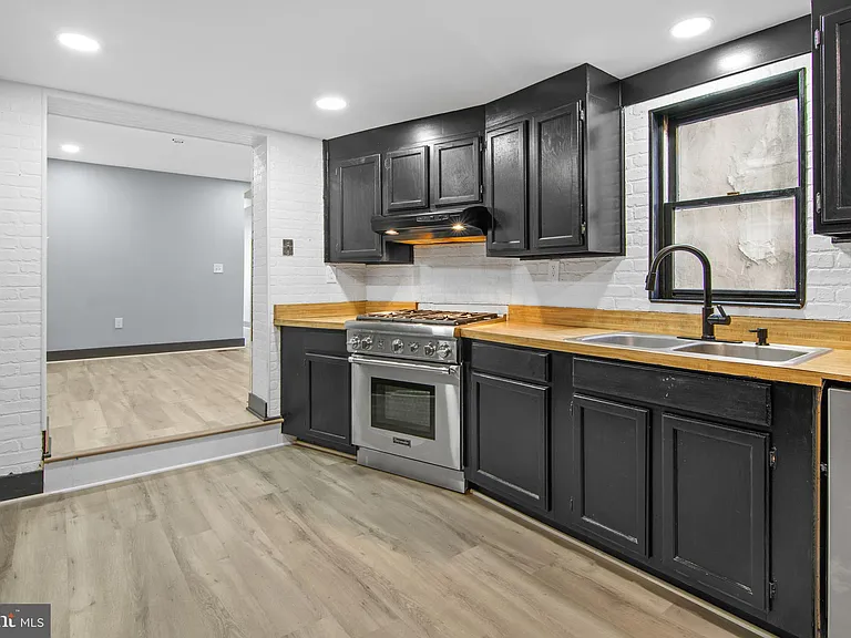 808 E Fort Ave — Photo 15