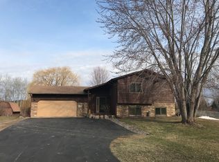 21498 Vernon St NW, Elk River, MN 55330