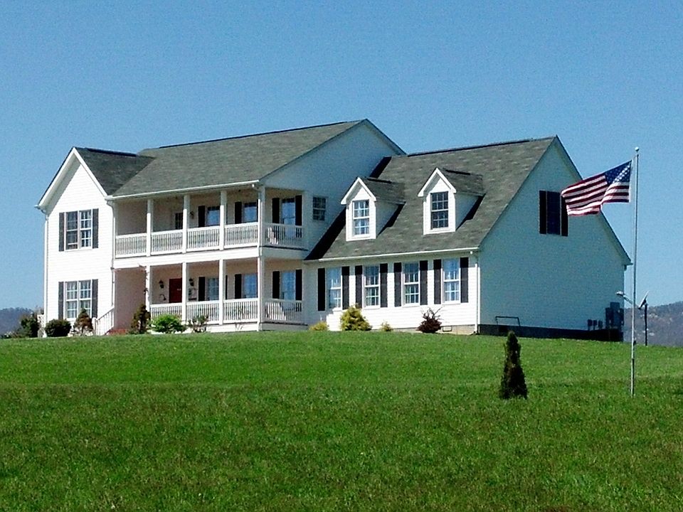 1st image of 185 Orchardvale Way
