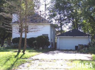 316 E Henry St, Cambridge, IL 61238