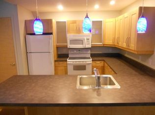 2 E End Way APT 1A, Rochester, NY 14604
