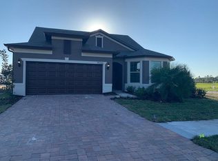 19266 Mossy Pine Dr, Tampa, FL 33647