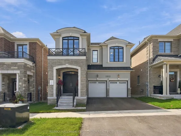 3302 Marchington Sq, Pickering, ON L1X 0N1
