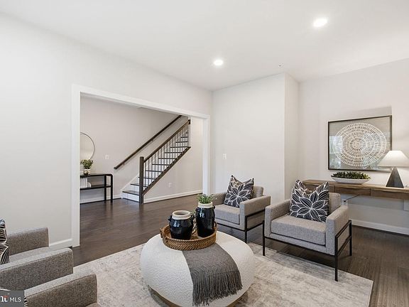 5th image of 43451 Charitable St