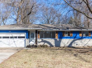 1515 E Wayland St, Springfield, MO 65804