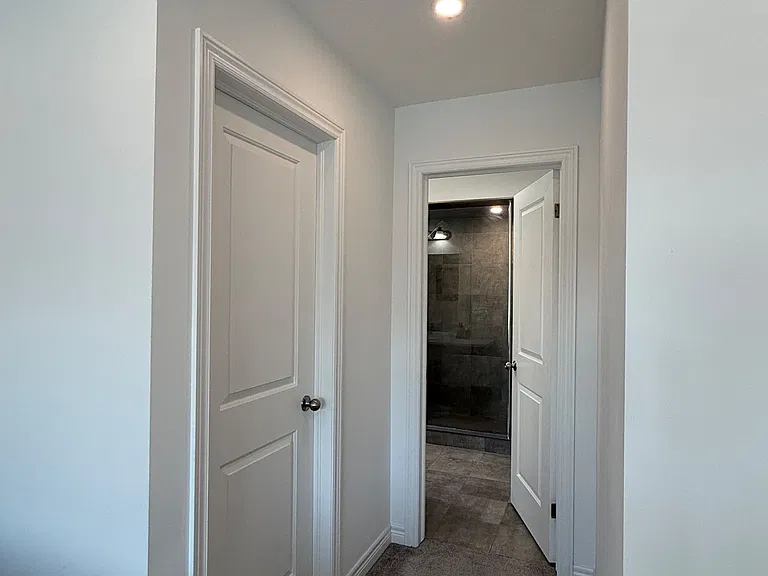 72 McLean Ave — Photo 18