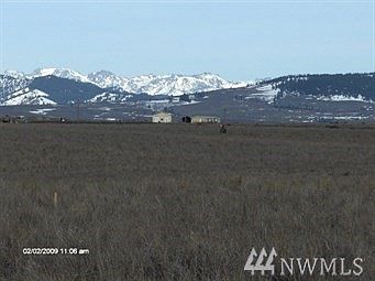 4th image of 10 Bitterbrush Dr