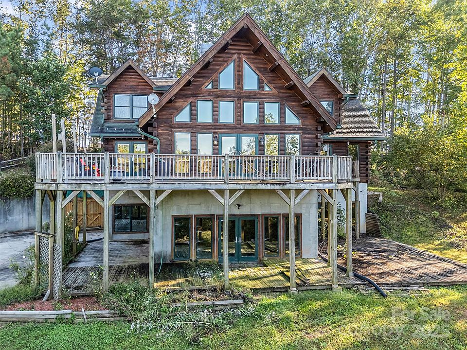 1st image of 134 Moriah Dr