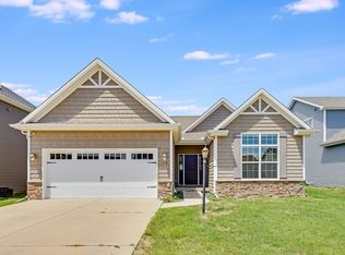 108 Cattail Ave, Savoy, IL 61874