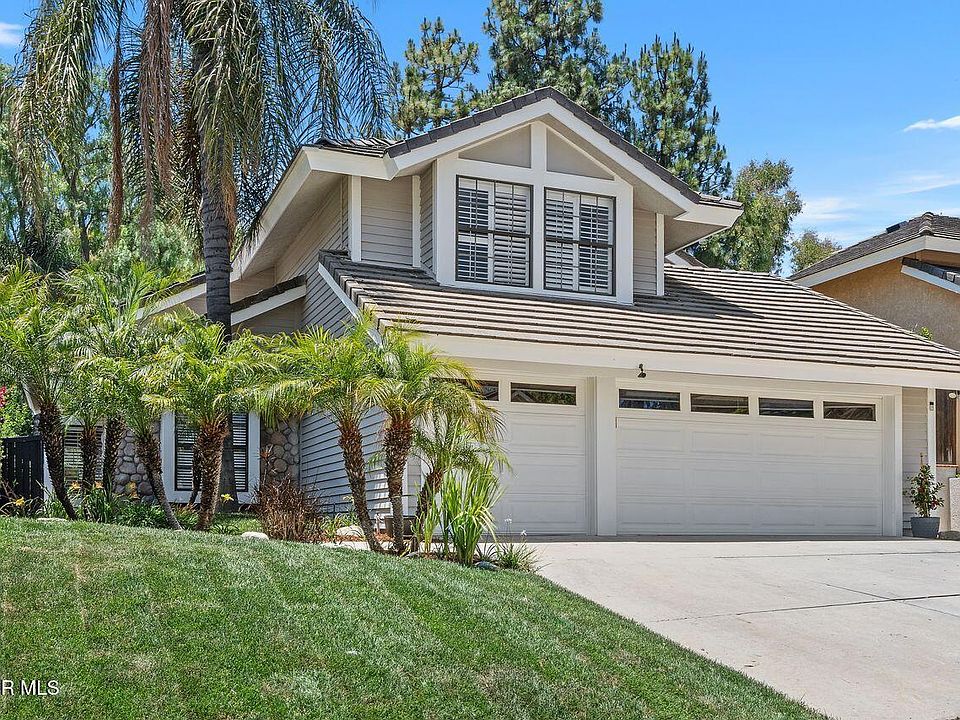1st image of 725 Oak Branch Dr