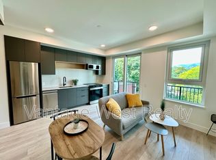 620 Coronation Ave #308, Kelowna, BC V1Y 7A1