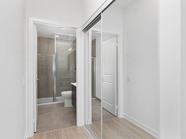 30 Upper Mall Way #A-620 — Photo 20