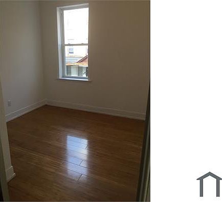 3rd image of 3138 Euclid Ave #2