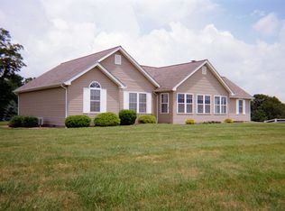 222 Rutherford Dr, North Tazewell, VA 24630