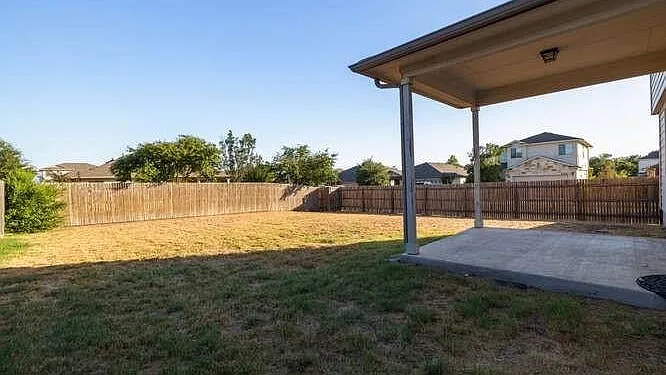 402 Zenith Rd — Photo 49