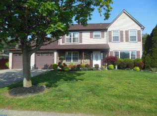 9 Laurelwood Ln, Eastampton, NJ 08060
