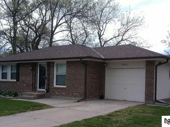 10931 N 141st St, Waverly, NE 68462