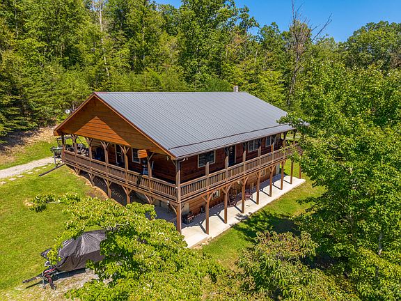 2nd image of 5809 Twine Hollow Rd