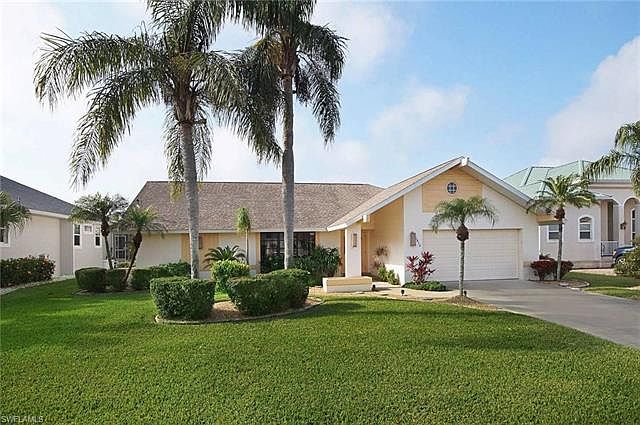 1st image of 1432 SW 52nd Ln