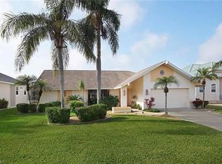 1432 SW 52nd Ln, Cape Coral, FL 33914