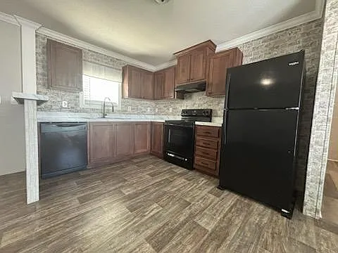 2 bed, 1.0 bath, 768 sqft, $1,750 — Photo 2