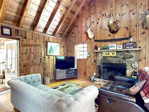 4th image of 480 Sun Mountain Rd