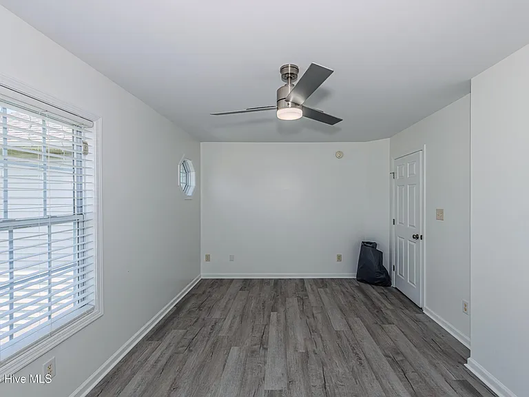 106 Chinkapin Ct — Photo 27