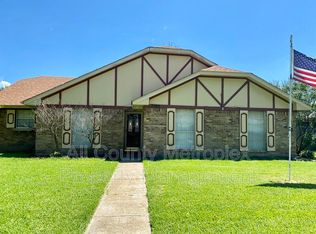 7702 Swiss Way, Rowlett, TX 75089