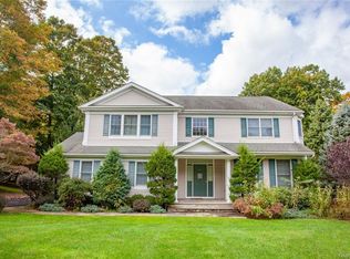 1809 Casey Ct, Mohegan Lake, NY 10547