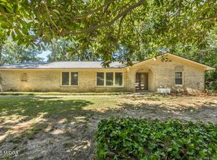 112 Forest Lake Dr, Warner Robins, GA 31093