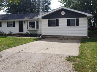 1 Sunset Ct, Oreana, IL