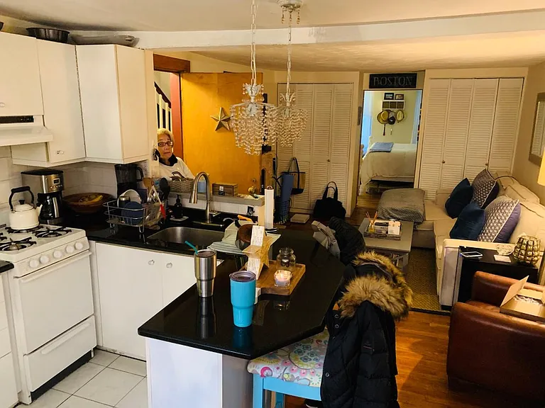 8 Prince St #2AB — Photo 3