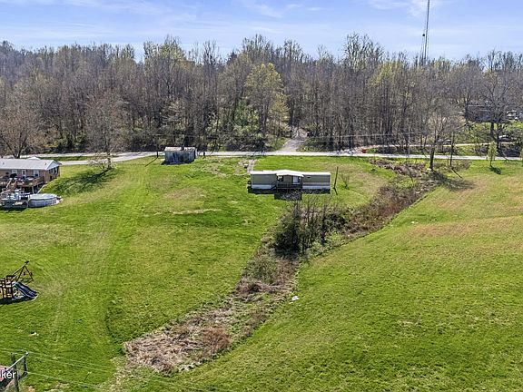 5th image of 6474 Hardinsburg Rd