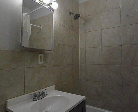5th image of 4132 S 25th St APT 1