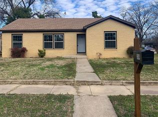 304 W Live Oak St, Dublin, TX 76446